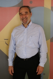 Dr. Gustavo Argüello